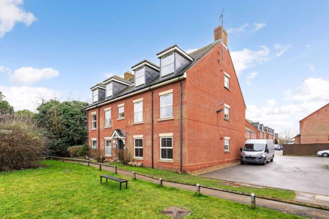 39 Brittain Lane - Image 1