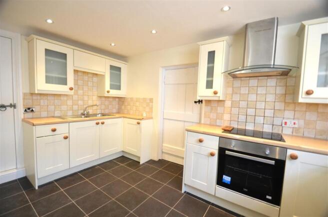 KITCHEN/DINER