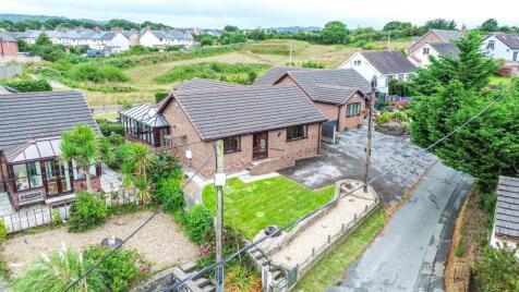 Picton Road, Penyffordd, Holywell, Flintshire, CH8 9JQ