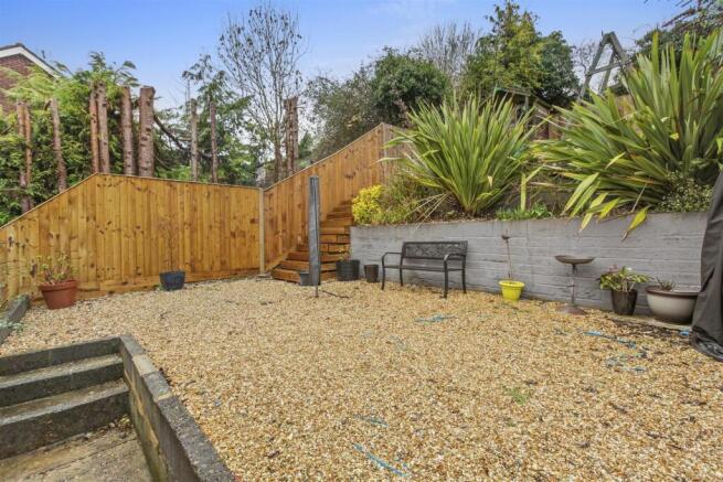 134 Hicks Farm Rise, HP13 7SW-10.jpg