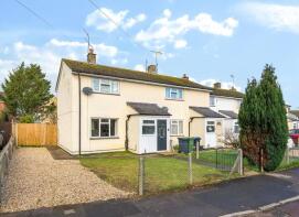 37, Newcroft Road, Calne SN11 9EQ