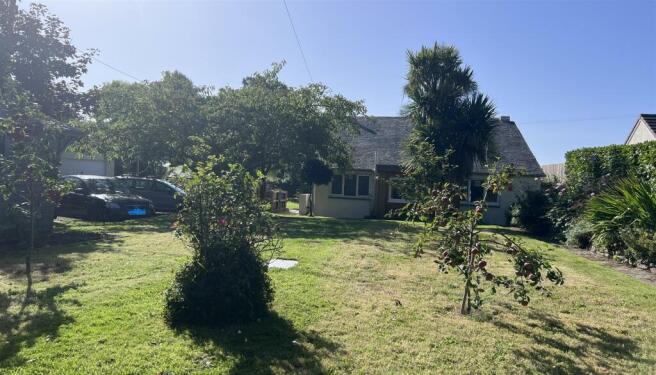 Garden, Garage, Parking