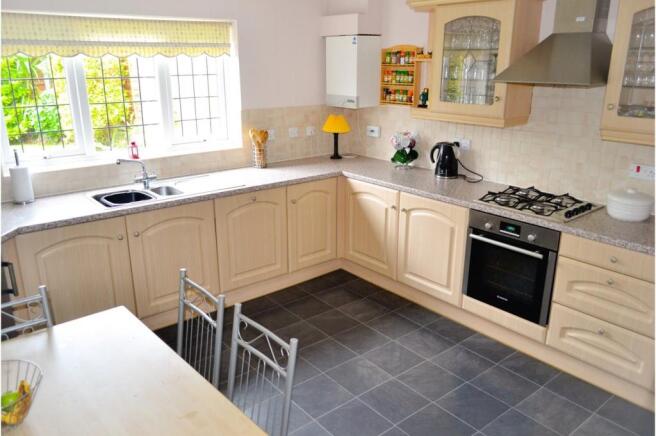 Kitchen / Breakfast