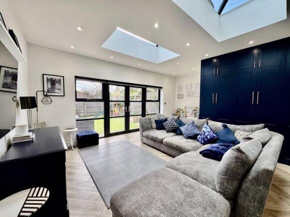 Patterson Court - Stunning Family Home photo 4