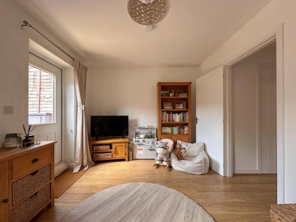 Sixpence Drive, North Petherton, Bridgwater, Somerset, TA6 6ZY photo 4