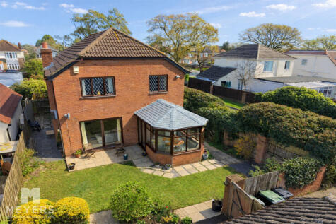 Kingsway Close, Christchurch, BH23 2