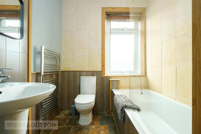 2 bed Detached for sale Image 11