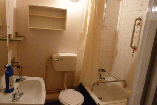 Photo 9