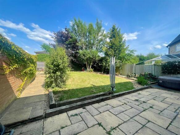 Garden 2.jpg