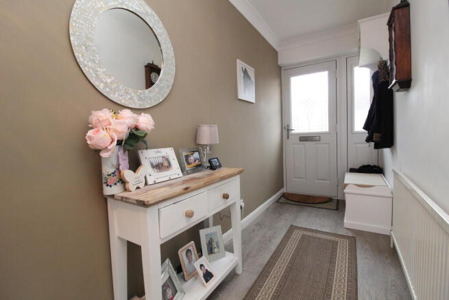 3 bed Detached Bungalow for sale Image 12
