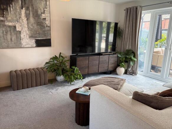 4 bed Detached for sale Image 6