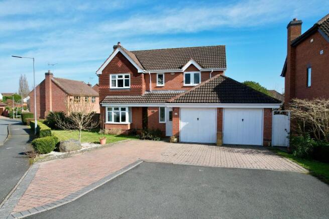 17 ft double garage & side gate
