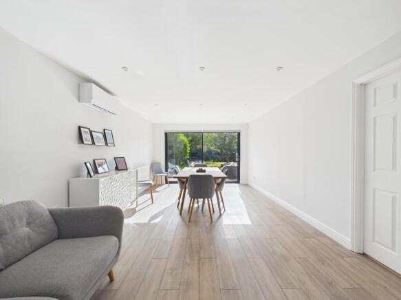 Kitchen Family room
