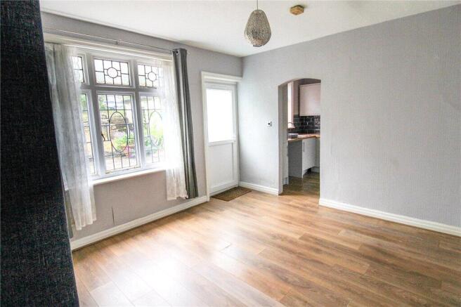 3 bed Semi-Detached for sale Image 4