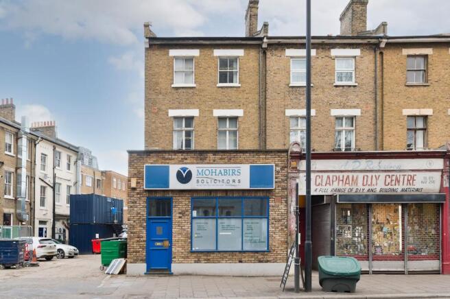 11 clapham pk rd6714.jpg