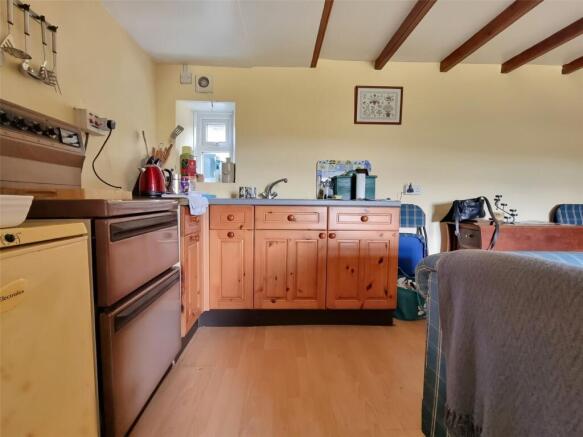 Lounge/Kitchen