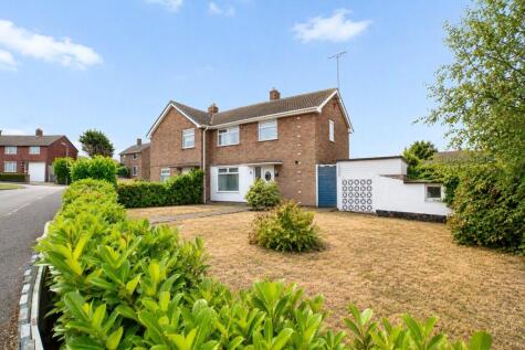 Clumber Avenue, Rainworth, Mansfield, Nottinghamshire, NG21