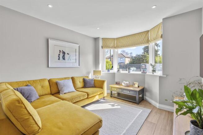 4 bed Detached for sale Image 6