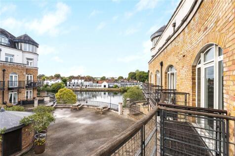 Thames Edge Court, Clarence Street, Staines upon Thames, Surrey, TW18