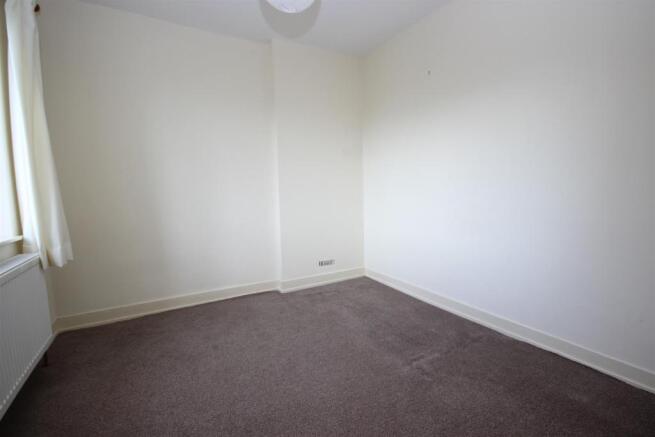Bedroom 2.JPG
