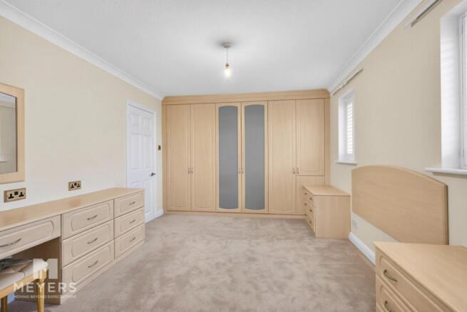 Littledown Drive, Bournemouth, BH7 7 photo 4