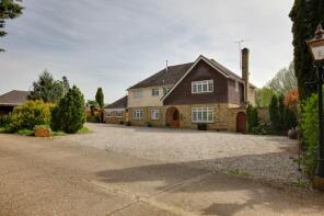 Tiffanys, Bishops Stortford Road, Roxwell, Chelmsford CM1 4LP