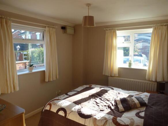 BEDROOM 3