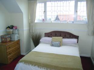 ONE DOUBLE BEDROOM