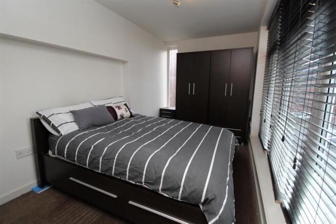 Bedroom.JPG