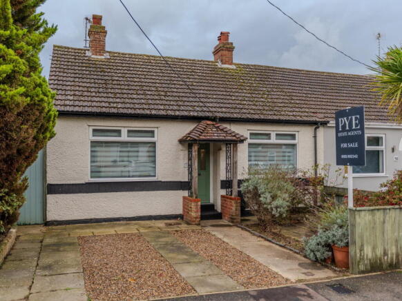 2-bed semi-detached on Beech Road, Carlton Colville, Lowestoft, NR33 8JG, £230,000