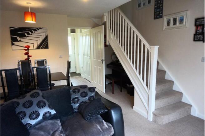 Lounge/Dining Room