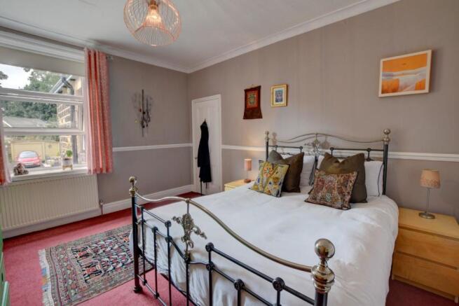 Bed 11.jpg