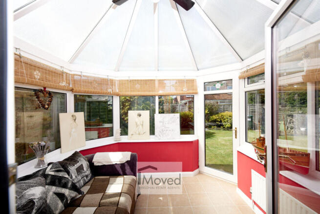 3 bed Semi-Detached for sale Image 9