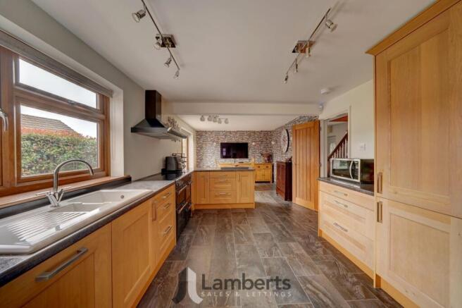 Kitchen Diner