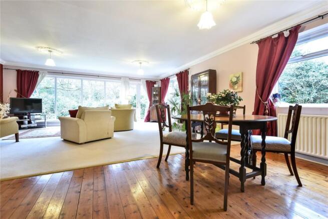 Drawing/Dining Room