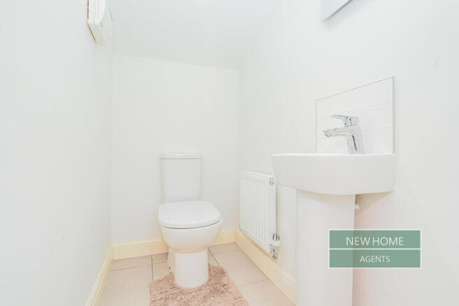 3 bed Semi-Detached for sale Image 10