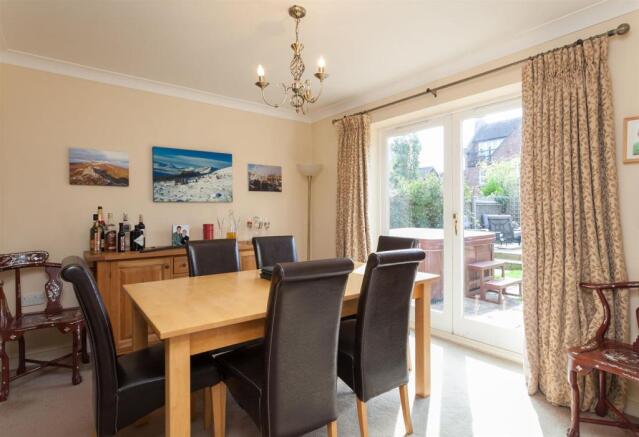 Dining Room 2.jpg