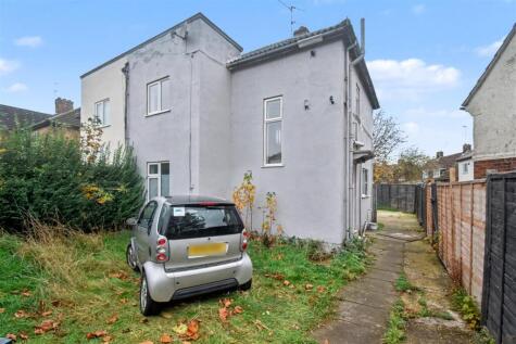 Pen Green Lane, Corby, NN17 1BN