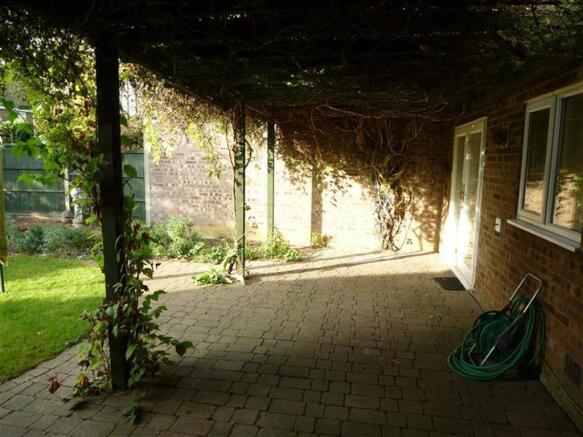 Photo 12