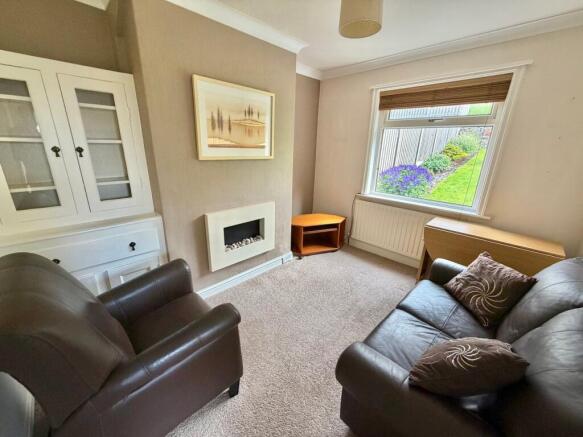 3 bed Semi-Detached for sale Image 5