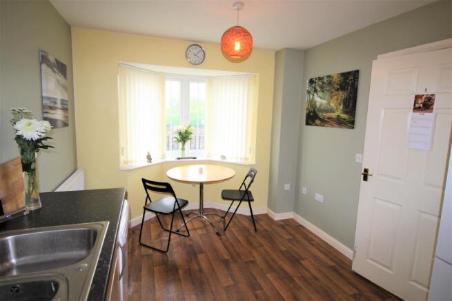 Dining area.JPG