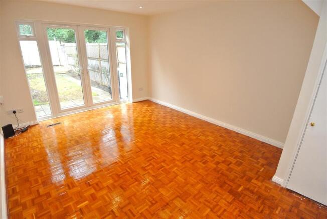 Living room.JPG