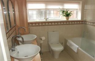 Bathroom/wc