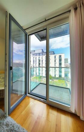 182 The Hayes 2382.jpg