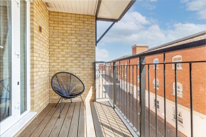 balcony-1.jpg