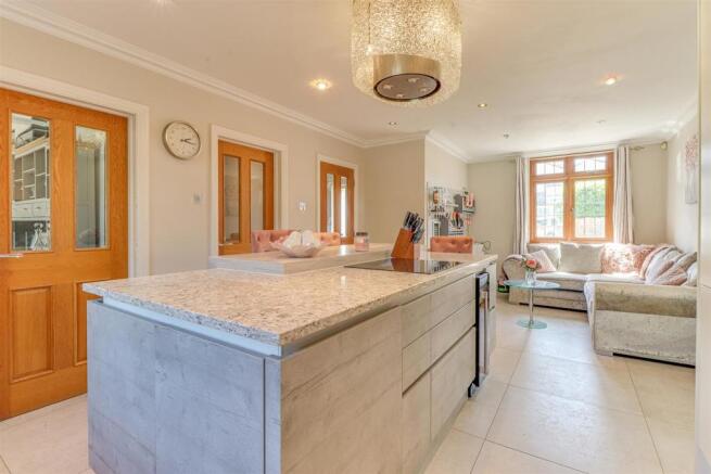 Kitchen/Family Room