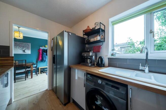 2 Tytherington Close-004.JPG