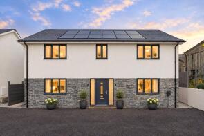 1, Black Cross, Newquay TR8 4LU