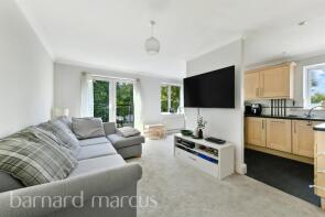 6, 6 Burgess House, St Lukes Road, Whyteleafe CR3 0ES