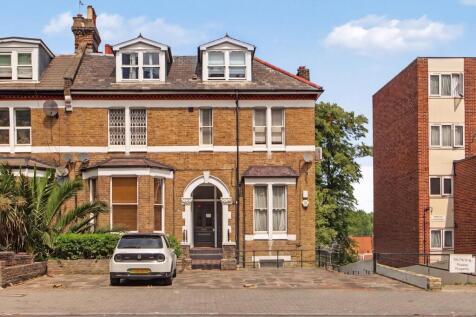 Amhurst Park, London, N16